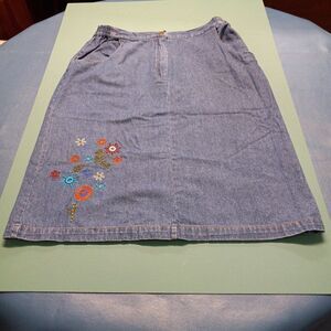 Simply Susan Embroidered Denim Skirt